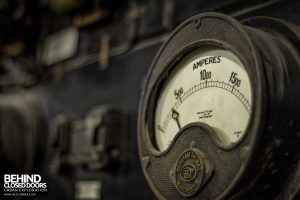 Battersea Power Station - Amperes meter