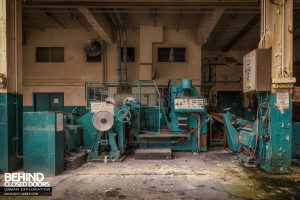 Fletchers Paper Mill - Roller and cutter