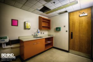 RAF Upwood Clinic - Treatment room