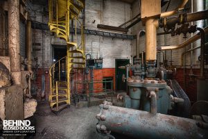 Grimsby Ice Factory - Pumps and valves