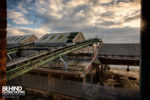 Grimsby Ice Factory - Conveyors outside transport the ice to ships