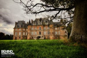 Château Japonais, France - External with tree