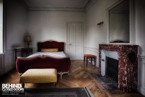 Château Sous Les Nuages - Another nice bed
