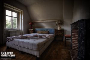 Château Sous Les Nuages - Another bedroom