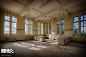 Hospital Plaza - Inside the tower