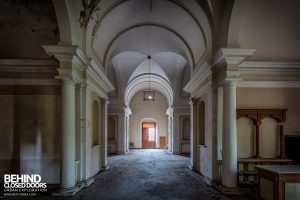 Manicomio di Colorno, Italy - Columns