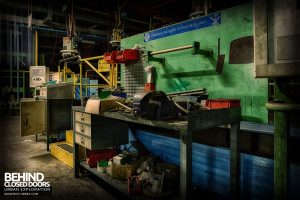 Ford Plant, Swaythling - Workstation with tools