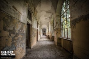 Manicomio di Racconigi - Long corridors