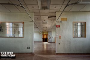 Selly Oak Hospital - Ward walls