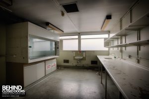 Selly Oak Hospital Mortuary - Lab room