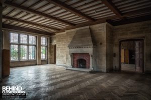 Carmel College - Fireplace in hall