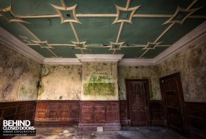 High Royds Asylum - Decaying room