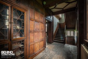 Pitchford Hall - Entrance hall