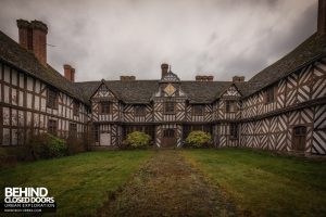 Pitchford Hall - Very detailed exterior