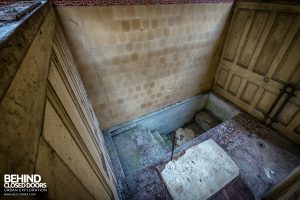 Buxton Crescent - One of the private plunge pool