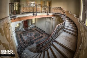 Villa Margherita, Italy - On the stairs