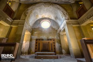 Red Cross Hospital, Italy - Altar