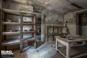 Red Cross Hospital, Italy - Kitchen