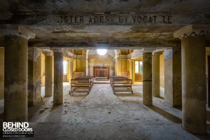 Red Cross Hospital, Italy - Writing