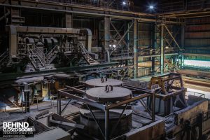 Thamesteel Sheerness - Lids and platforms