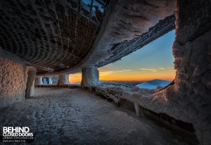 Buzludzha - Orange colour cast on the snow