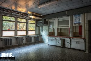 Hopital Civil de Charleroi - Laboratory