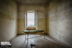 Villa Sbertolli, Italy - Room with bed