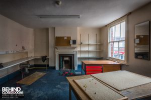 Grand Theatre, Banbury - Original fireplace