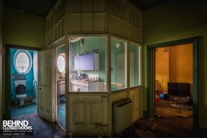 Coal Exchange, Cardiff - Kitchen in small flat upstairs