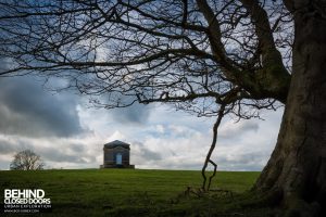 Tottenham House - Octagonal folly in the deer park