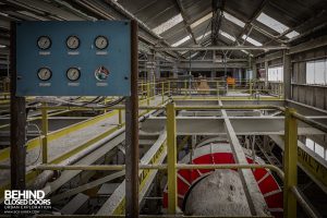 Winnington Works - Gauges above mixer