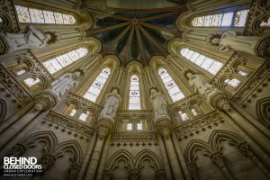 Chapelle des Pelotes, France - Looking up