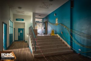 Scartho Baths - Stairway to viewing area