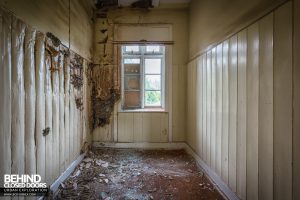 Sunnyside Hospital - Inside a cell