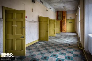 Sunnyside Hospital - Cell doors