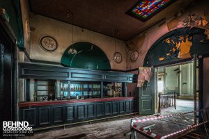 Wellington Rooms - Decay and peely paint