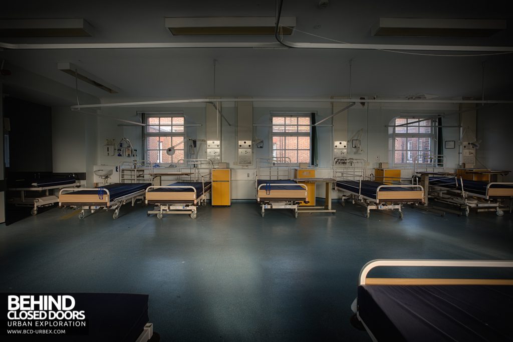 Royal Haslar Hospital - Ward full of beds