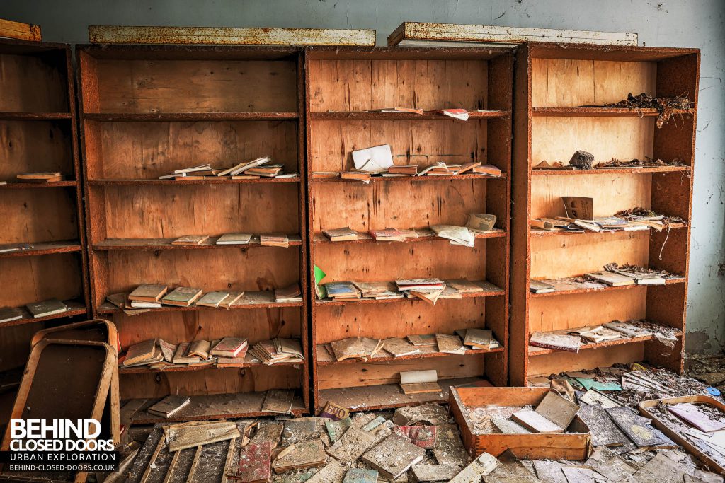 Pripyat Hospital - Book shelves