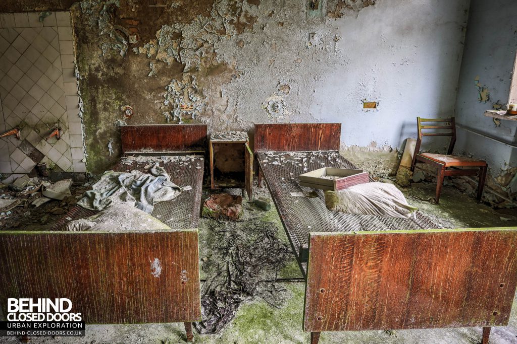 Pripyat Hospital - Twin beds
