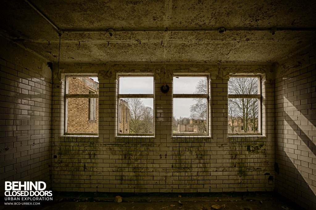 RAF Upwood - Row of windows