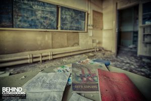 Easington Colliery Primary School - "Let's Explore" Books on a desk