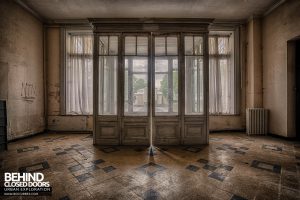 Hotel Thermale - Entrance into lobby