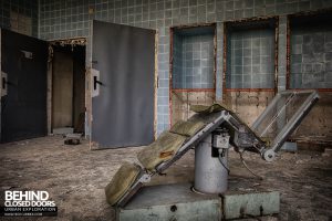 Blue Theatre Hospital - Operating chair