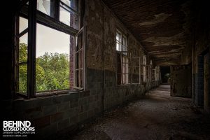 Beelitz Womens Lung Hospital - Derelict Corridor