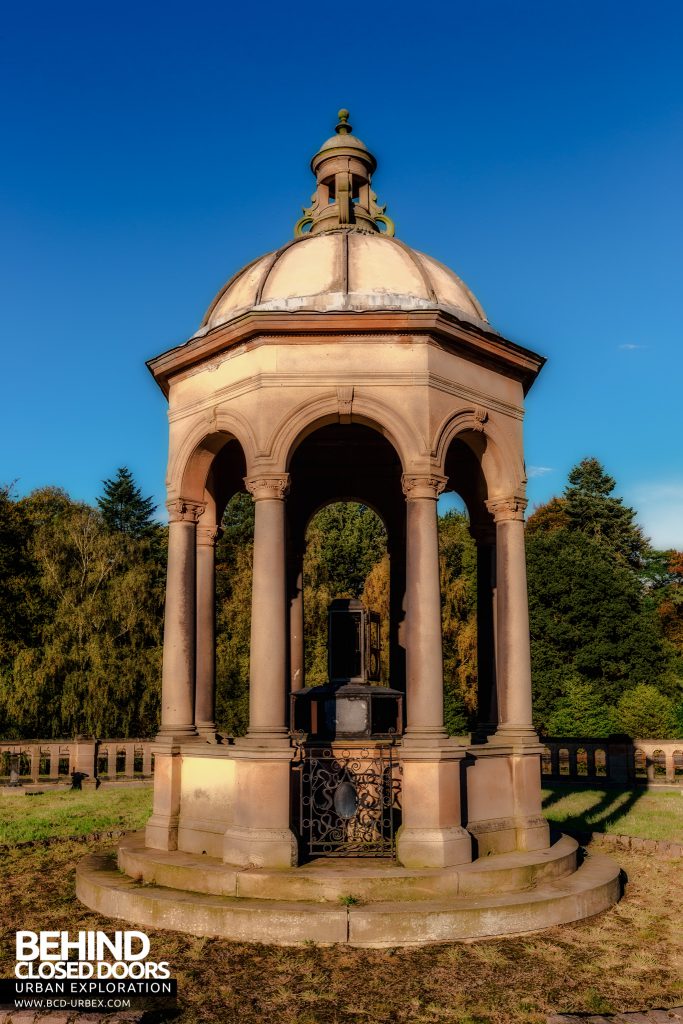 Swithland Reservoir - Gazebo on top