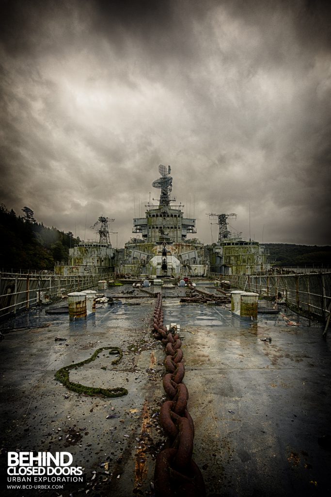 Atlantic Ghost Fleet - Chain on deck