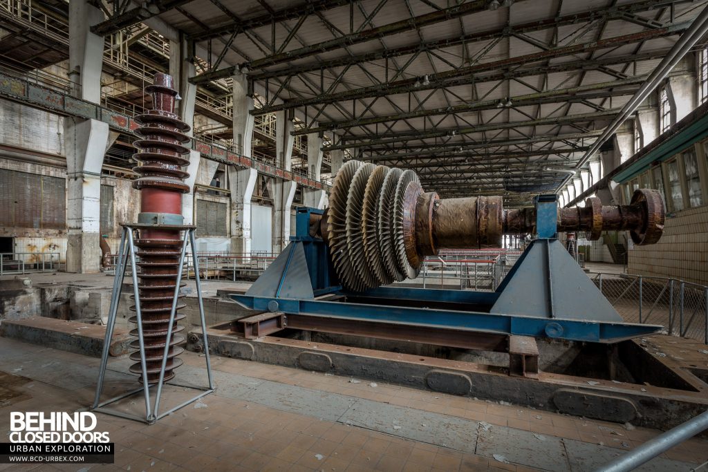 Kraftwerk V, Germany - Stripped back turbine blades