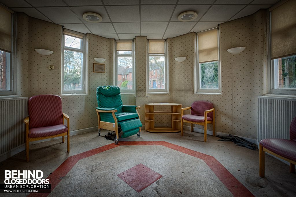 Selly Oak Hospital - Chairs in a day room