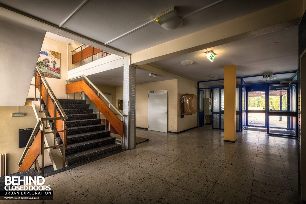 Psychiatrie V Germany - Corridor and stairs