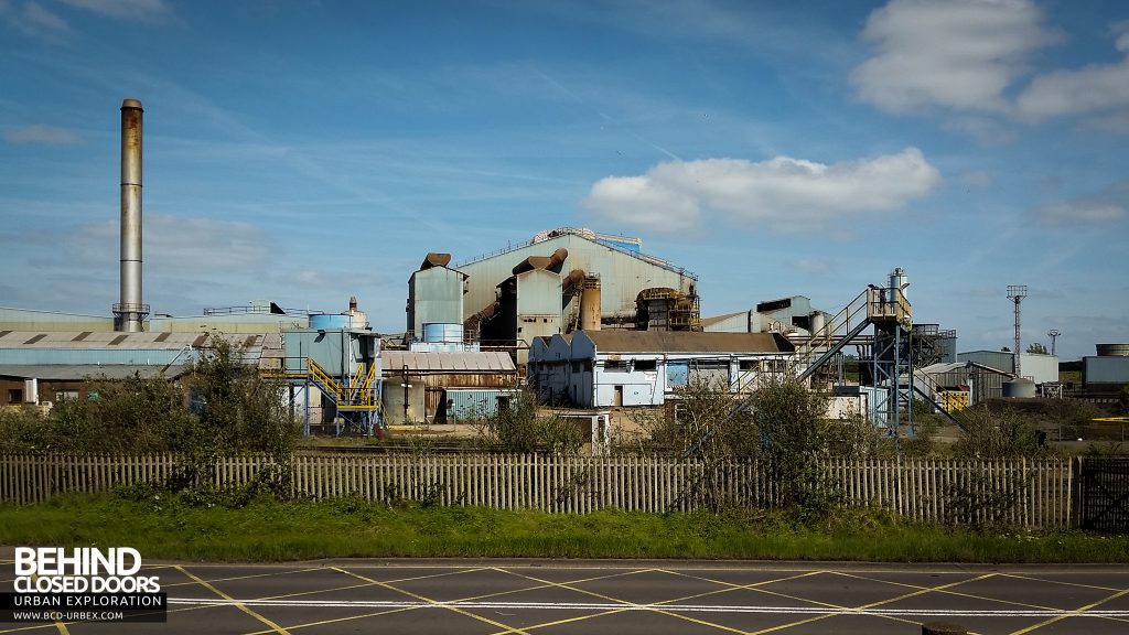 Thamesteel Sheerness - The large site viewed from the road